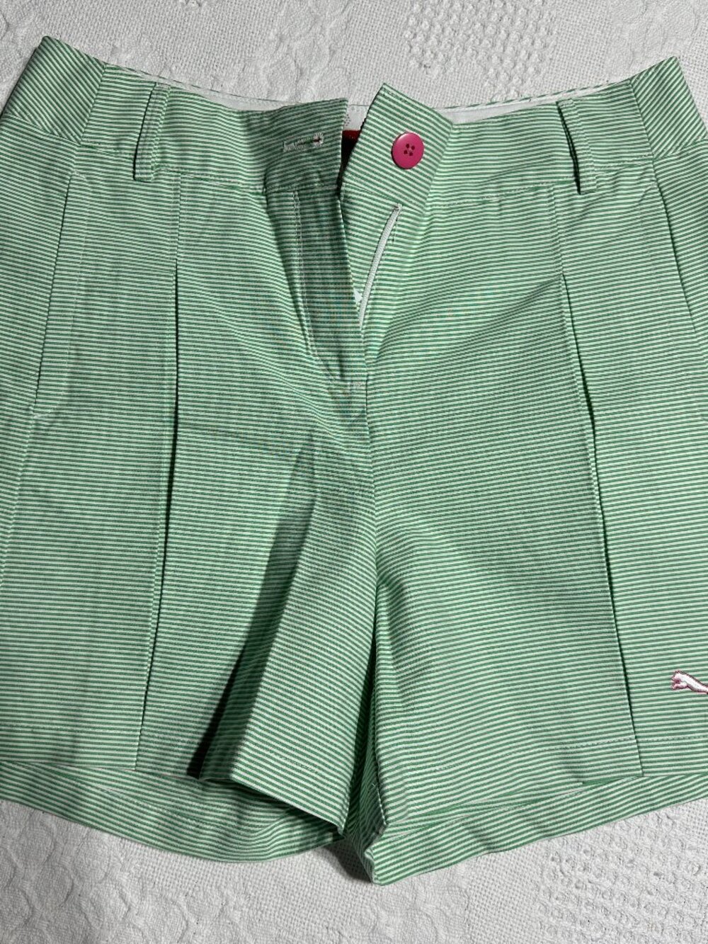 Puma Golf Women’s Size 6 Green White Striped Stretch Shorts Pink Accent